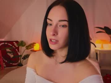 webcam girl uwunikaa live cam image #11768152