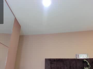 webcam couple nick_april live cam image #7117972