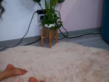 webcam girl theayanna live cam image #12867329