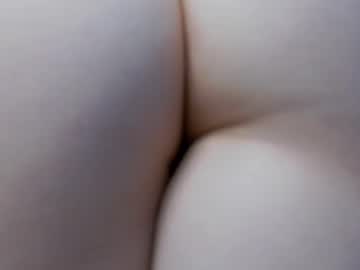 webcam girl kriskras__ live cam image #12266397