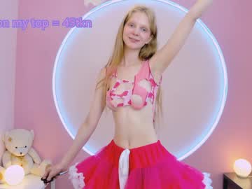 webcam girl jenny_ames live cam image #3197232