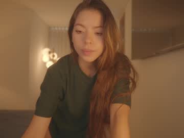 webcam girl emma_lu1 live cam image #10794436