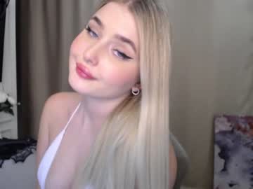 webcam girl cute18cute live cam image #8290128