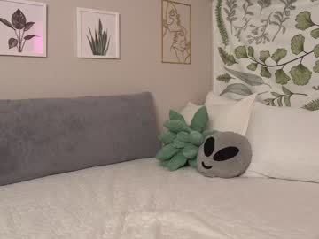 webcam girl emma_ruby live cam image #6874428