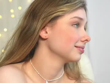 webcam girl april_blush live cam image #9185421