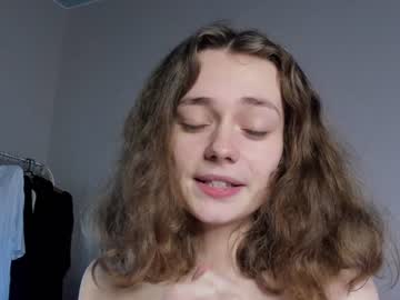 webcam girl mxxnsxsul live cam image #2960082