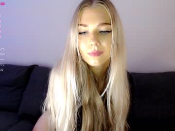 webcam girl pervyblonde live cam image #4631964