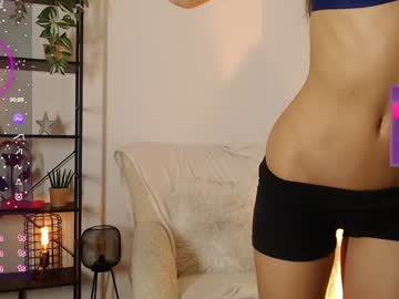 webcam girl lucylia_ live cam image #11418460