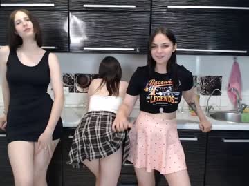 webcam couple renae_tom live cam image #6189526