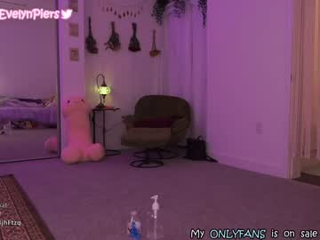webcam girl evelynpiers live cam image #3576543