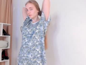 webcam girl valeridial live cam image #4965728