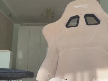 webcam girl honey_sunshine live cam image #10211191