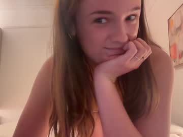 webcam girl daisybabyyyyy live cam image #11259132