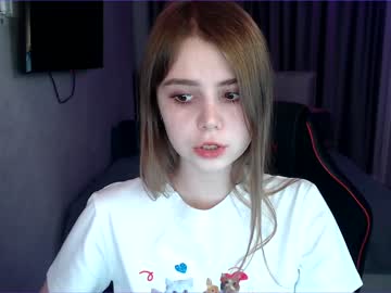 webcam girl tripleprinces live cam image #6942791