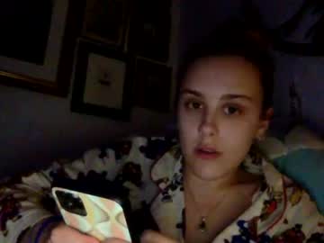 webcam girl brattyslutof live cam image #76034