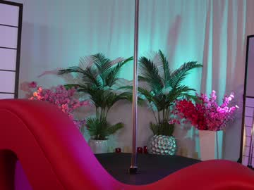 webcam girl kittycaitlin live cam image #10906896