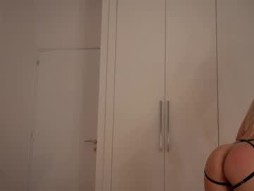 webcam girl kriss0leoo live cam image #12444471