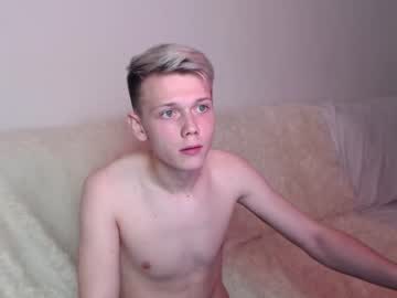 webcam man oliver_peace live cam image #2157132