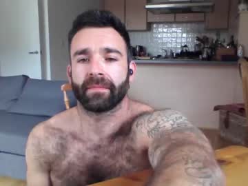 webcam man shaggytopple live cam image #3798837