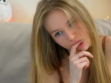 webcam girl alexandra_demore live cam image #11391937