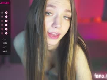 webcam girl angels_kiss live cam image #4307272