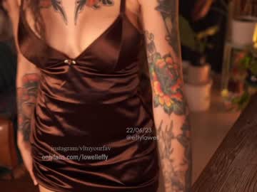 webcam girl effylowell_ live cam image #6268455