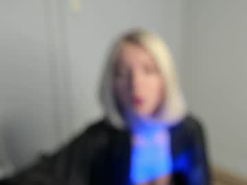 webcam girl yournaughtymiss live cam image #4896576