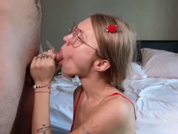 webcam couple ellie_mcqueen live cam image #8153309