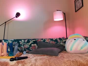 webcam girl khloeexoxo live cam image #8130677
