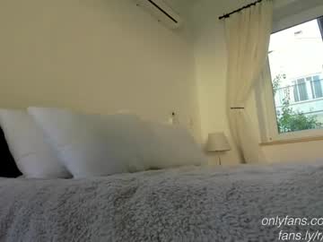 webcam girl oksanafedorova live cam image #4154340