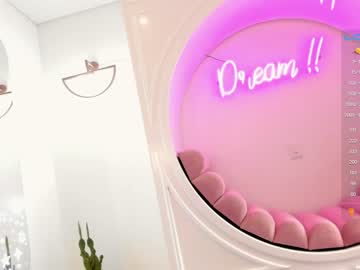 webcam girl ashlyeroberts1 live cam image #2528538