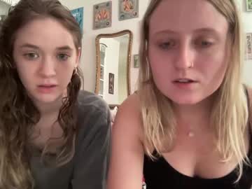 webcam girl kittyprincess45 live cam image #10351410