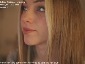 webcam girl mia_milagros live cam image #5141785