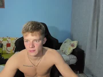 webcam man hogrider192 live cam image #7220805