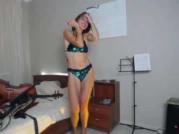 webcam girl carolina_weel live cam image #4004601