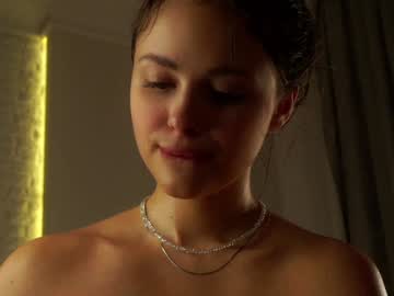 webcam girl a_whole_eternity live cam image #11362926