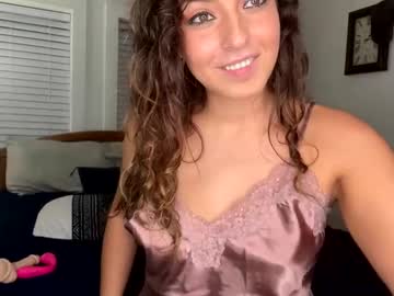 webcam girl straightoutthetrailer live cam image #10256142