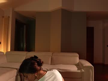 webcam girl therealbonnieclydex live cam image #10232796