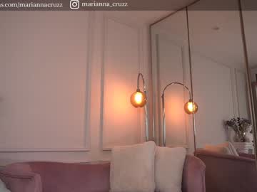 webcam girl mariannacruzz live cam image #9828665