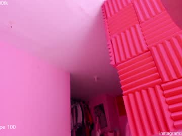webcam girl sabrina_geek live cam image #8775312