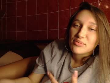 webcam girl highlemonsss live cam image #2250100