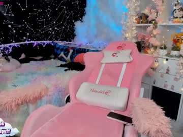 webcam girl littleflufflepuff live cam image #5275855