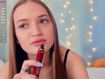 webcam girl sinacampby live cam image #174762
