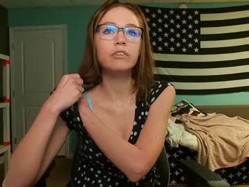 webcam girl anabelleleigh live cam image #12790000
