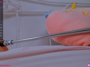 webcam girl eugenetomas live cam image #3562162