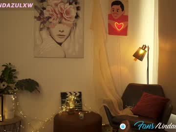webcam girl lindabluee live cam image #7439033