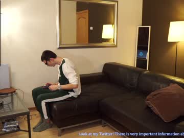 webcam girl xxx_downtown_xxx live cam image #911976