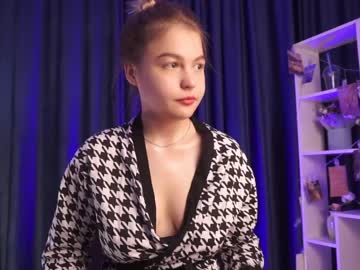 webcam girl helenmoors live cam image #9418769