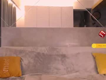 webcam girl cherrrish_ live cam image #2380136