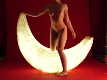 webcam girl _meganmeow_ live cam image #11983477